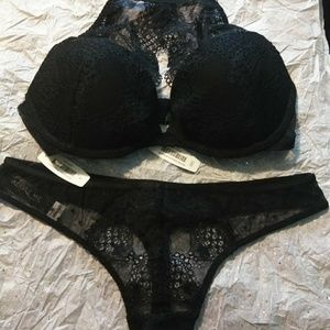 Intimate bra and panties